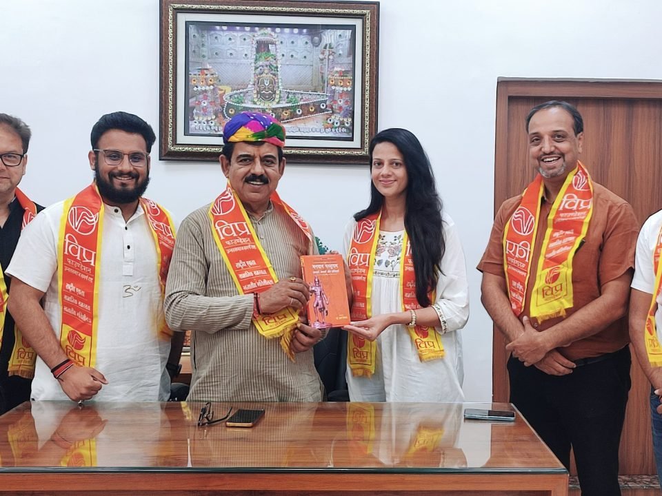 सांसद, विधायक व महापौर से भेंट
